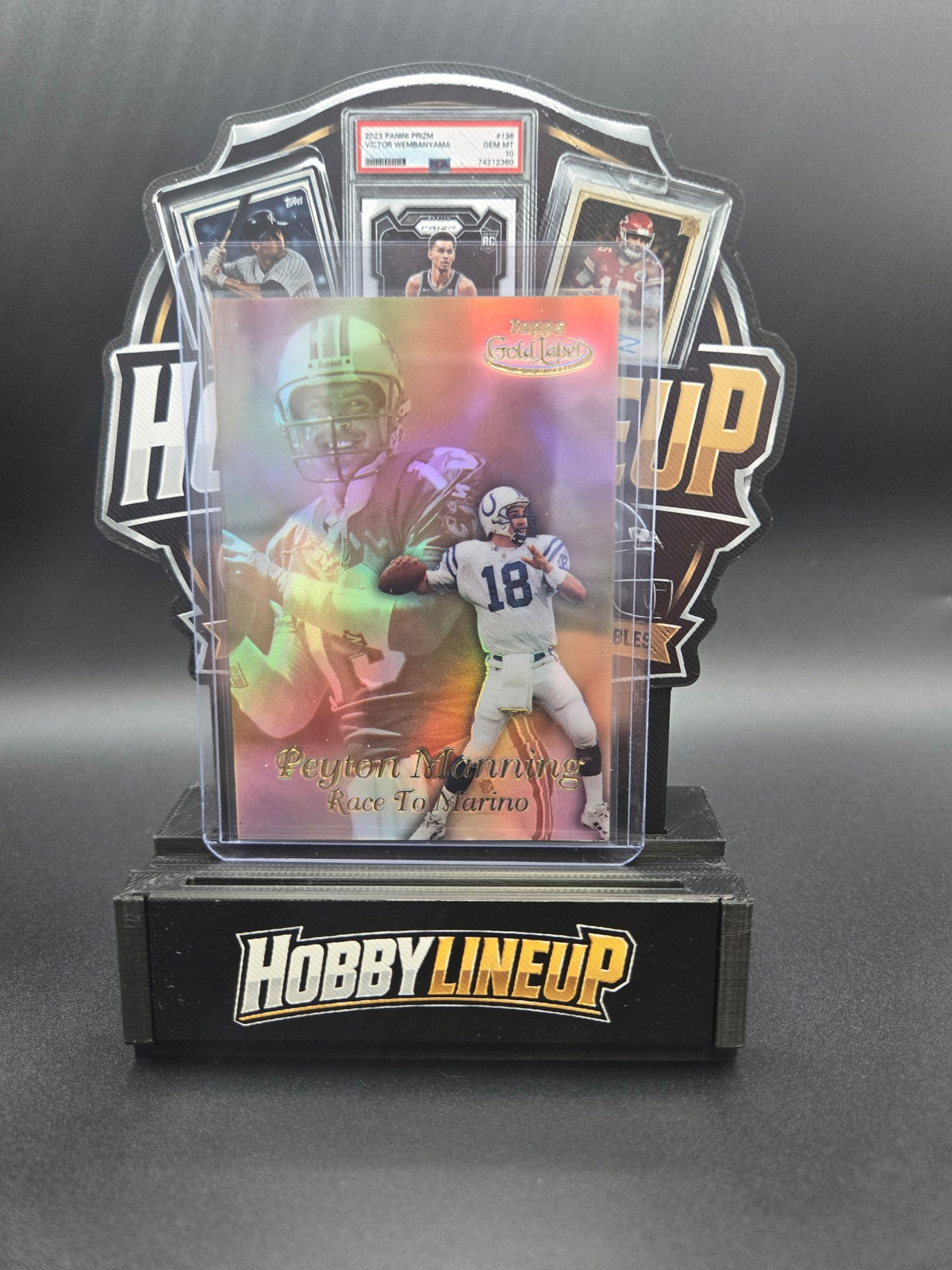 1999 Topps Gold Label #R2 Peyton Manning Race to Marino Hologram Card